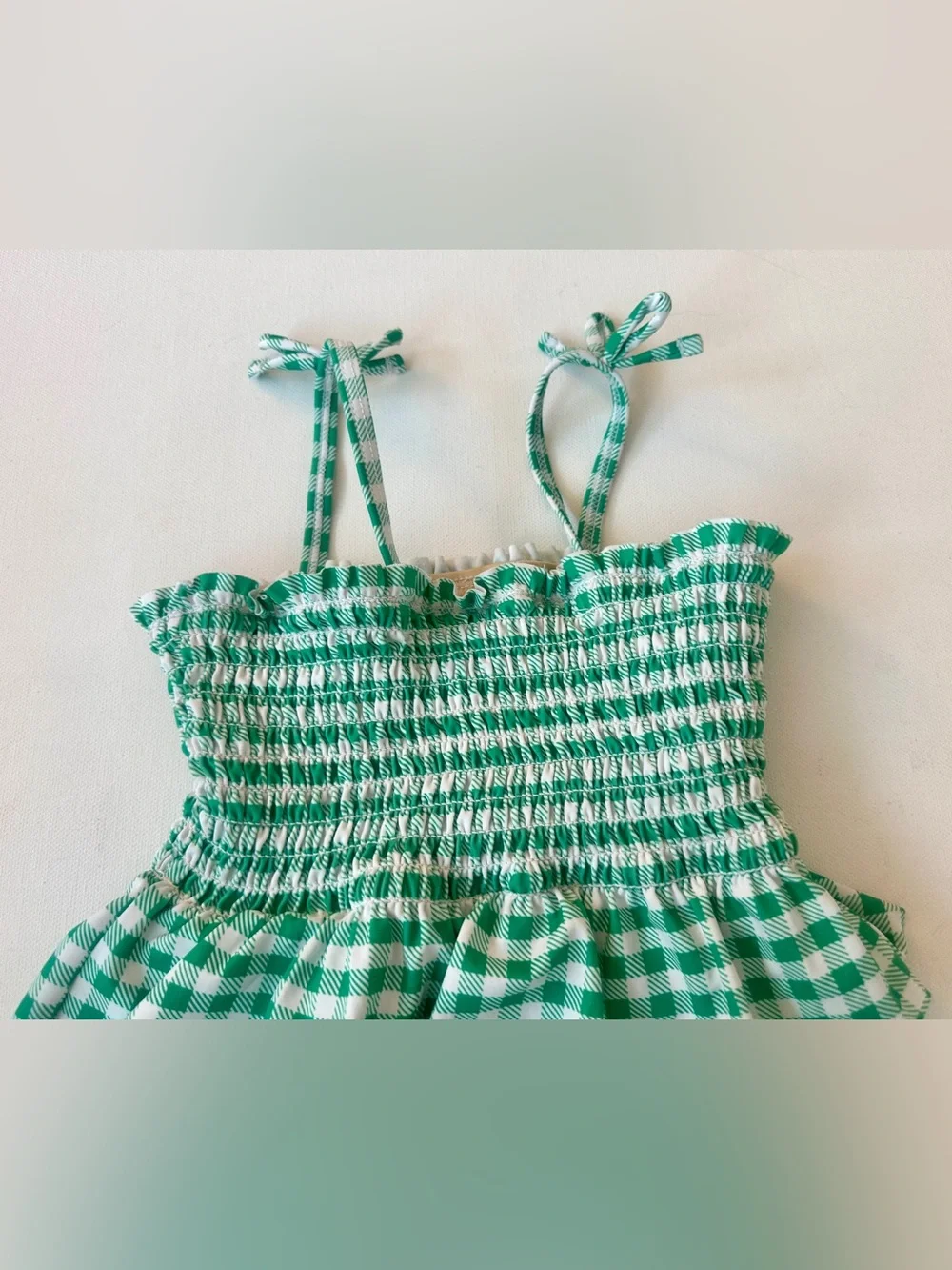 Old Navy girls' gingham one-piece swimsuit.  smocked bodice.  Size 4T.